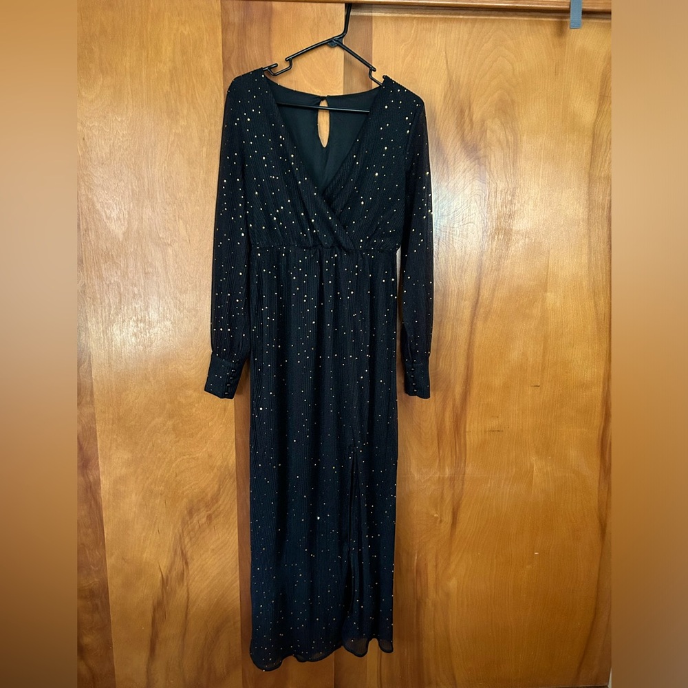 Black long sleeve dress
